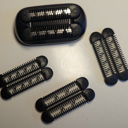 Braun Beard Stubble attachment with extra combs