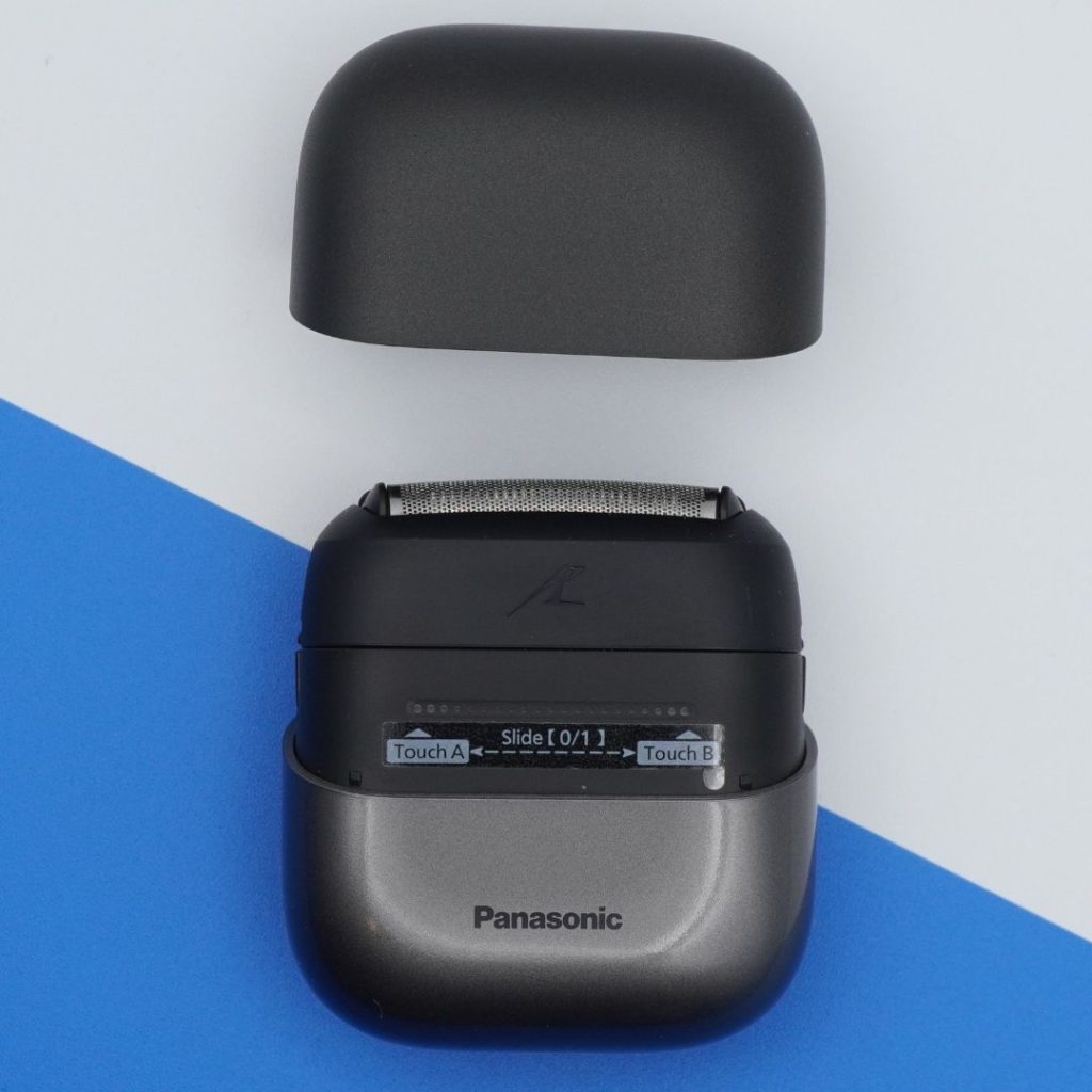 Panasonic Swipe Right Shaver with the lid off